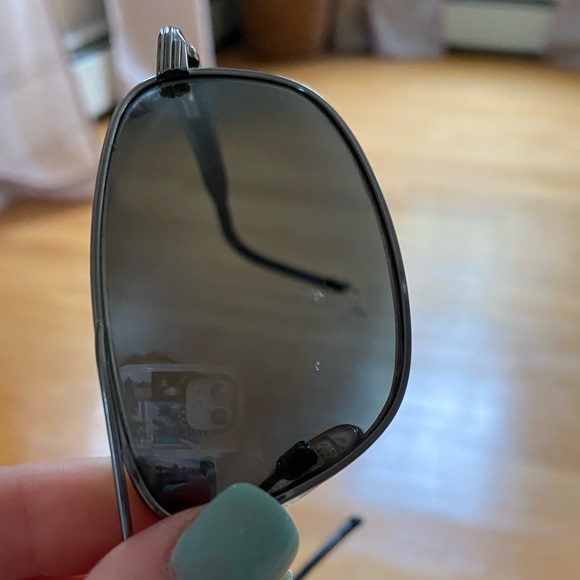 Maui Jim Sunglasses - Picture 7 of 7